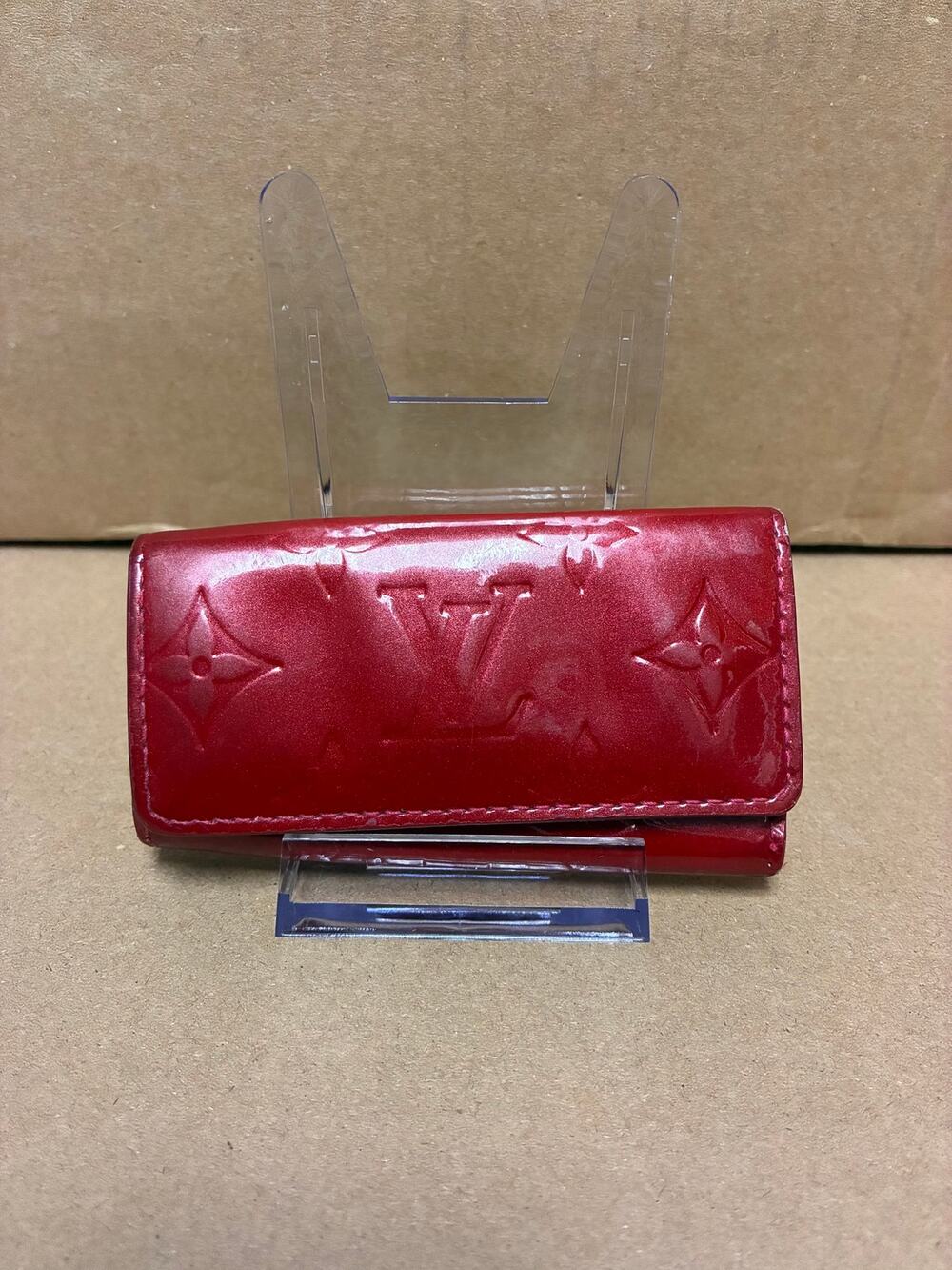 Louis Vuitton Monogram Vernis Key Pouch / Key Cles – Red